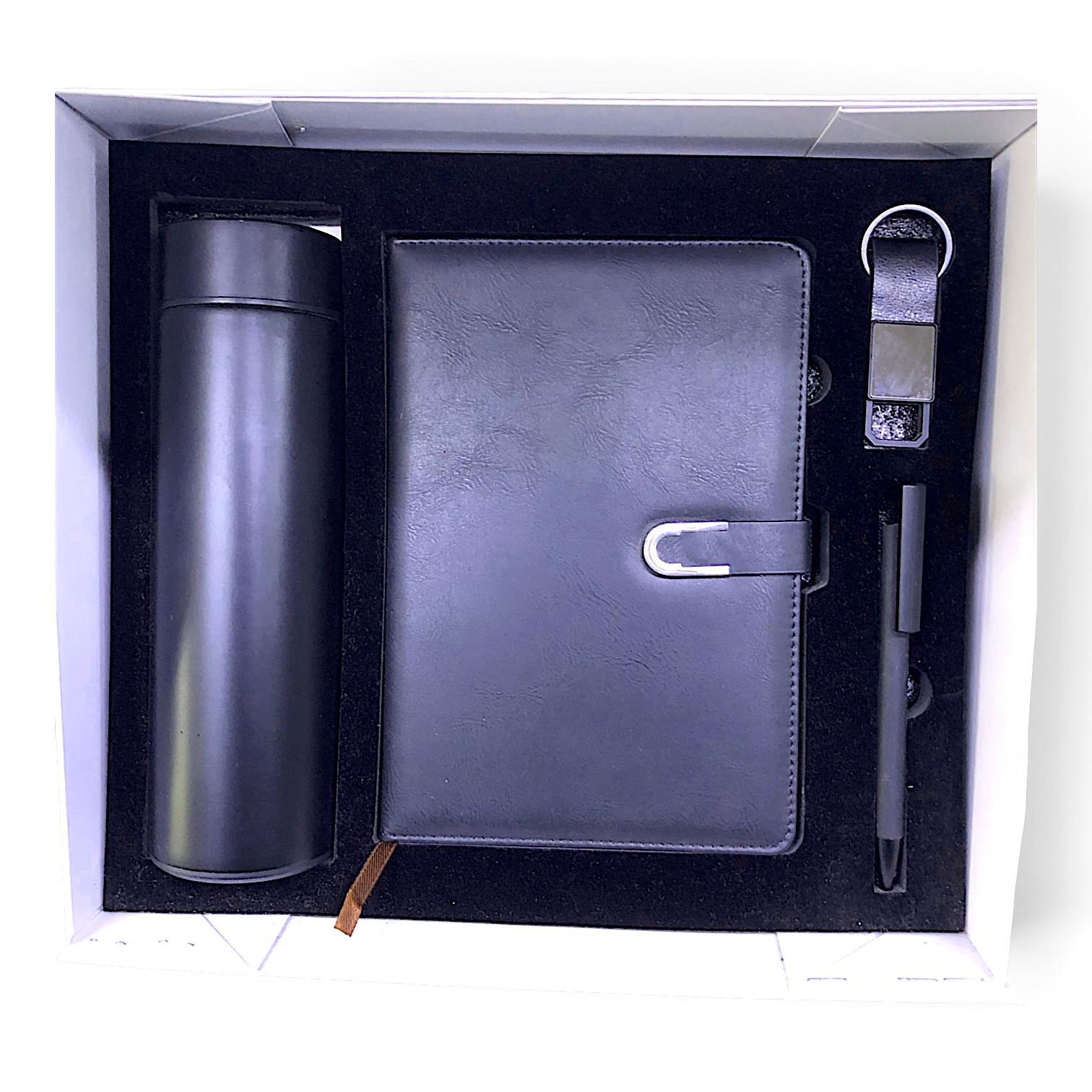 COFFRET DE 4 TITANE NOIR (BLOC NOTE + GOURDE THERMOS + STYLO DE LUXE + PORTE CLE)
