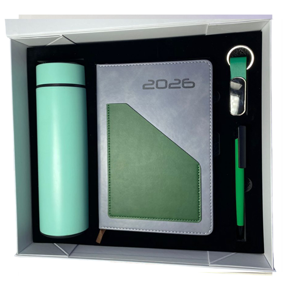 COFFRET VERT (AGENDA + GOURDE THERMOS + STYLO DE LUX + PORTE CLE)