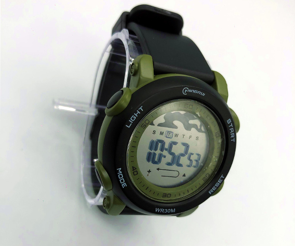 MONTRE SPORT POUR ENFANT MINGRUI ( COULEUR NOIR)
