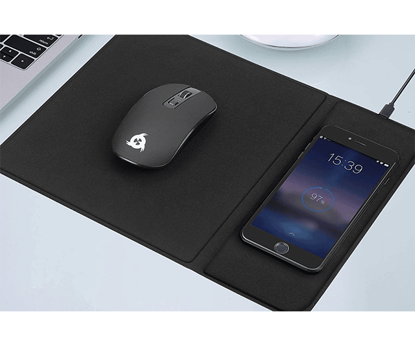 TAPIS SOURIS AVEC CHARGEUR A INDUCTION
